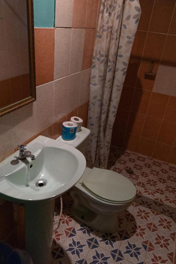 Valerie Emanuel Apartments Bocas Town Bagian luar foto