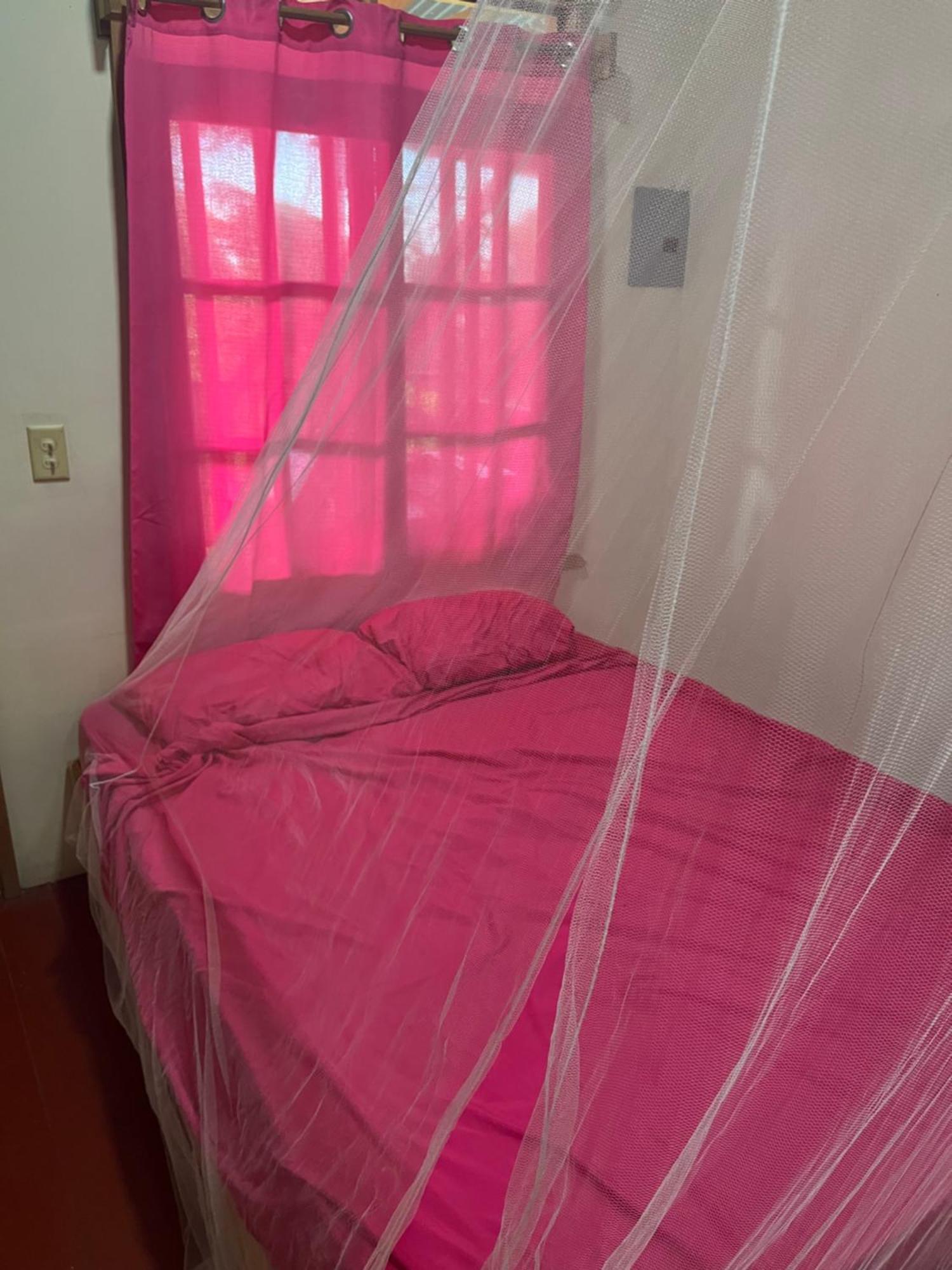 Valerie Emanuel Apartments Bocas Town Bagian luar foto